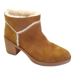 UGG Brown Kasen Suede Heel Bootie Women's Size 9